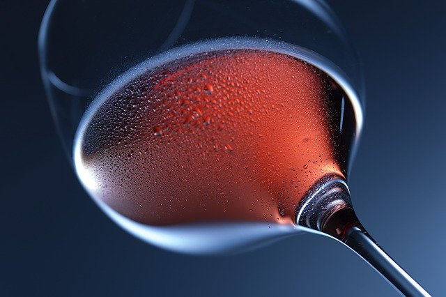 Comment vous reconnaîtrez le goût de bouchon et autres défauts du vin